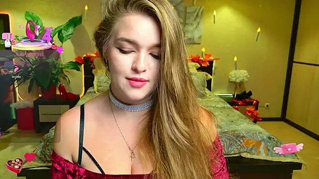 Snapshot of EmilyWhispers chatting on November 9, 7:23 pm EmilyWhispers online show from November 9, 7:23 pm