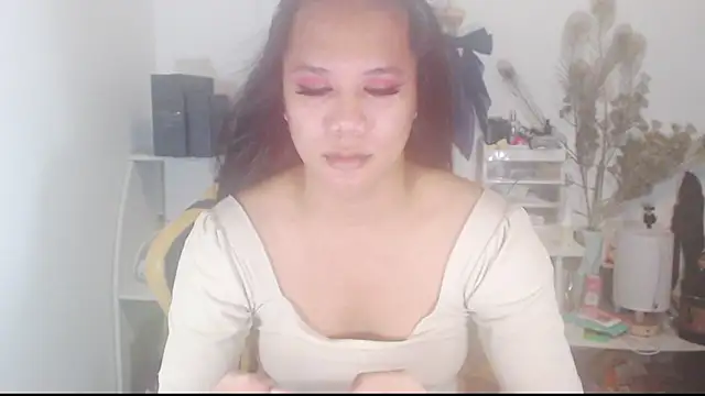 hugecockyurikaa online show from November 27, 10:39 am