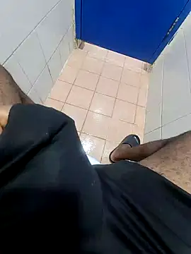 Snapshot of nice686@xh chatting on November 2, 8:00 pm nice686xh online show from November 2, 8:00 pm