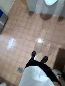 Snapshot of nice686@xh chatting on December 1, 9:14 am nice686xh online show from December 1, 9:14 am