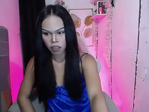 Snapshot of ella_foxtrot chatting on May 25, 5:02 am ella foxtrot online show from May 25, 5:02 am