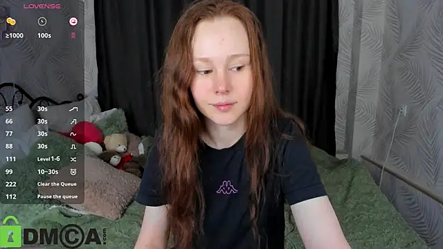 Snapshot of Ariel__ivenn chatting on October 9, 9:07 am Ariel ivenn online show from October 9, 9:07 am