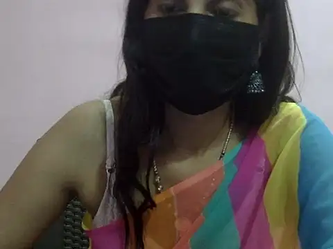Snapshot of Laila_Cute chatting on April 15, 5:31 pm Laila Cute online show from April 15, 5:31 pm