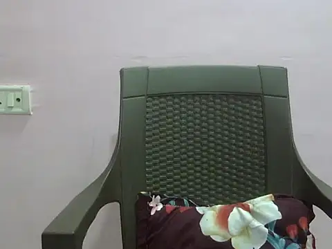 Snapshot of Laila_Cute chatting on April 23, 2:41 pm Laila Cute online show from April 23, 2:41 pm