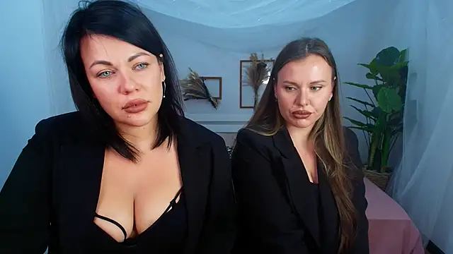 Li0ra online show from October 8, 8:34 am