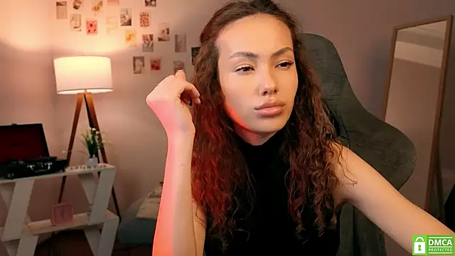 branchwithflowerss online show from October 20, 11:43 am