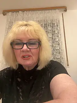 BoloshkaBlonda online show from November 11, 7:58 pm