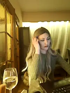 ShyGirlV online show from December 15, 4:44 pm