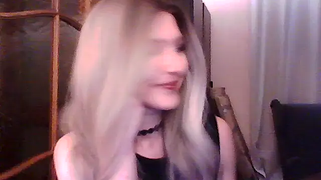 ShyGirlV online show from December 19, 4:25 pm