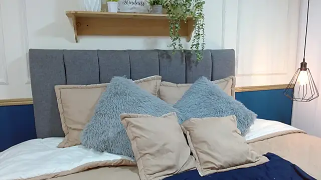 Cataleya Kudo online show from October 2, 3:08 pm