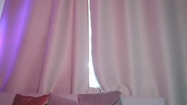 SophieDiamond Xx online show from October 12, 10:14 am