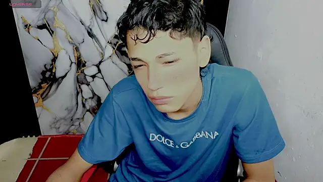 Im david02 online show from January 9, 1:03 pm