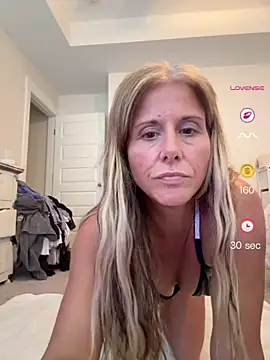 privateplaymilf online show from June 15, 9:06 pm