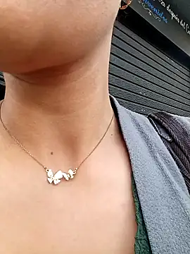 Snapshot of Jade_1-9 chatting on October 13, 8:09 pm Jade 1-9 online show from October 13, 8:09 pm