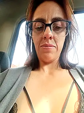 Snapshot of Jade_1-9 chatting on November 4, 8:41 pm Jade 1-9 online show from November 4, 8:41 pm