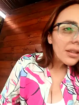 Snapshot of Jade_1-9 chatting on November 6, 4:19 pm Jade 1-9 online show from November 6, 4:19 pm