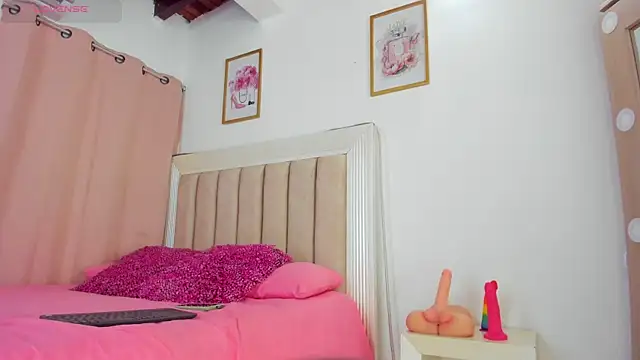 fabianacutee online show from July 2, 12:32 am