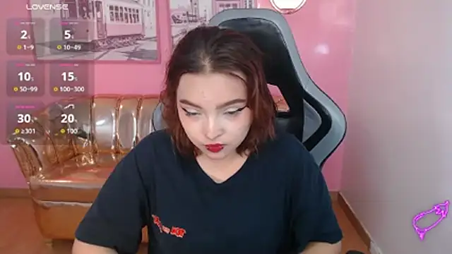 mia foster t online show from January 14, 1:28 pm