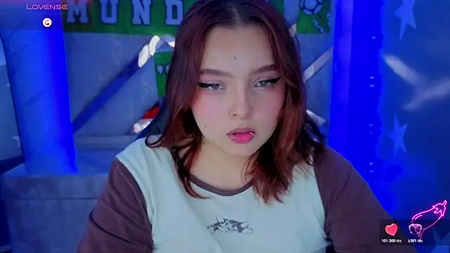 mia foster t online show from July 6, 3:58 pm