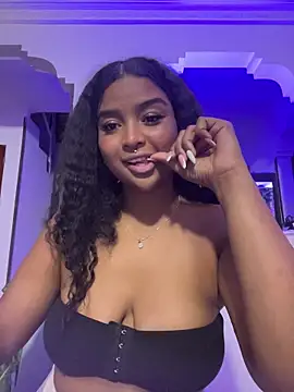 mitschellfox21 online show from November 27, 2:24 am