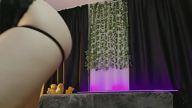 AngelsBoobsxx online show from June 10, 5:01 pm