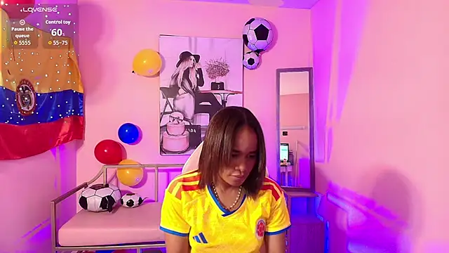 ingrid03 taffur online show from June 27, 5:07 pm