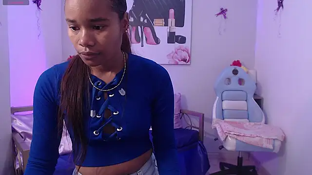 ingrid03 taffur online show from July 23, 6:50 pm