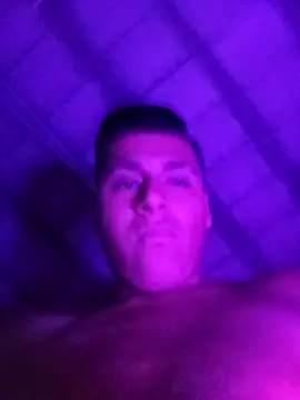 Snapshot of Alex321Flores chatting on October 1, 11:55 pm Alex321Flores online show from October 1, 11:55 pm