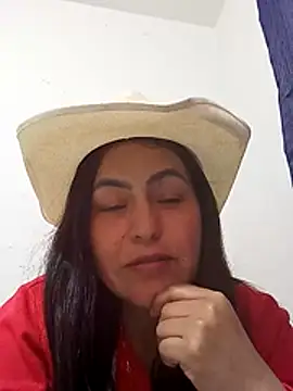 Snapshot of MartinaPaz chatting on October 14, 9:15 pm MartinaPaz online show from October 14, 9:15 pm