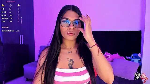 Gemma-ros online show from November 12, 8:30 pm