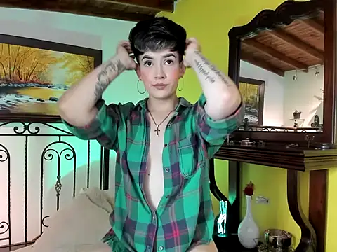 Zulyhenao online show from October 28, 3:21 am