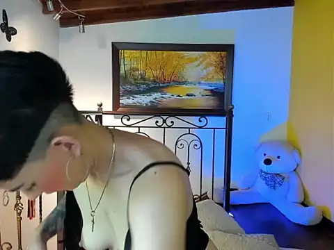 Zulyhenao online show from November 27, 11:34 am