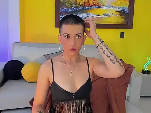 Zulyhenao online show from January 16, 1:59 pm