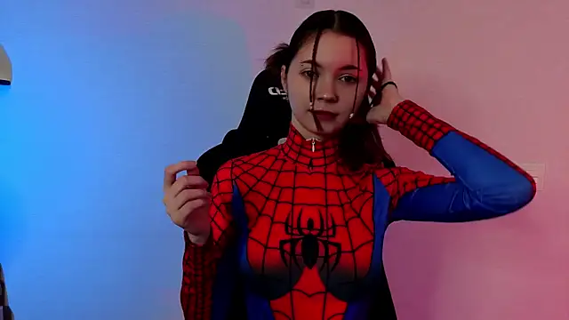 Show Ray online show from December 5, 4:36 pm