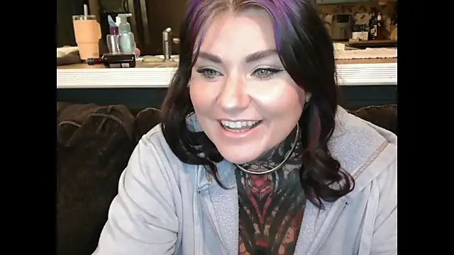 Snapshot of ventressink chatting on October 31, 6:09 pm ventressink online show from October 31, 6:09 pm