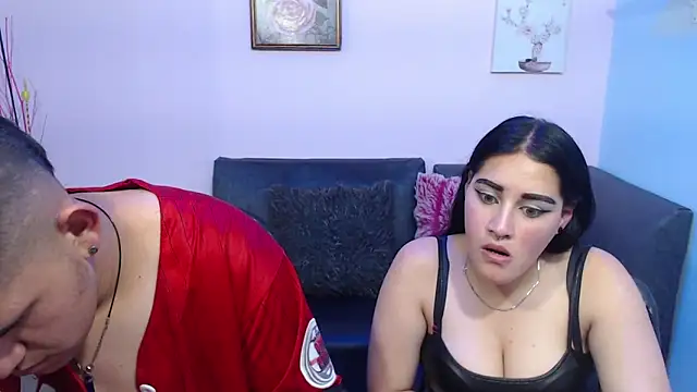 Snapshot of Eric_and_Alisson chatting on October 25, 6:24 pm Eric and Alisson online show from October 25, 6:24 pm