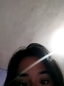 Snapshot of riVlUna chatting on October 11, 2:48 pm riVlUna online show from October 11, 2:48 pm