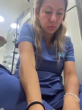 Snapshot of GisellTorres36 chatting on March 4, 6:47 pm GisellTorres36 online show from March 4, 6:47 pm