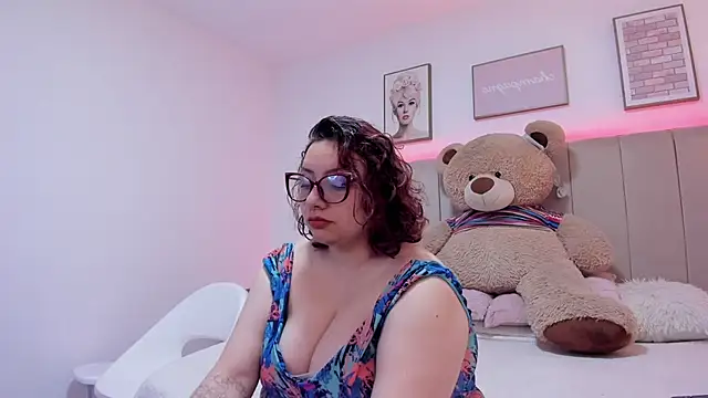 sam von tess online show from October 21, 4:57 am