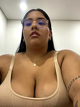 sammjones online show from October 6, 11:24 pm