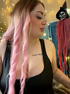 KellyMoors online show from November 13, 1:26 am