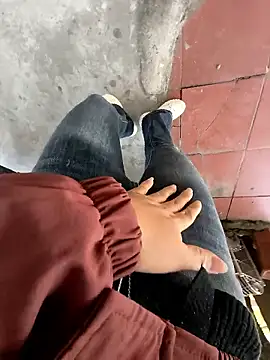 Lili 2love online show from November 20, 2:12 am