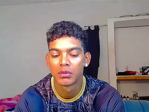 theMyke101 online show from June 12, 3:33 pm