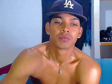theMyke101 online show from June 27, 4:39 am