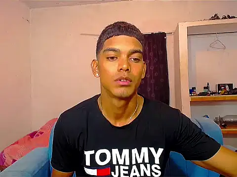 theMyke101 online show from July 6, 5:26 am