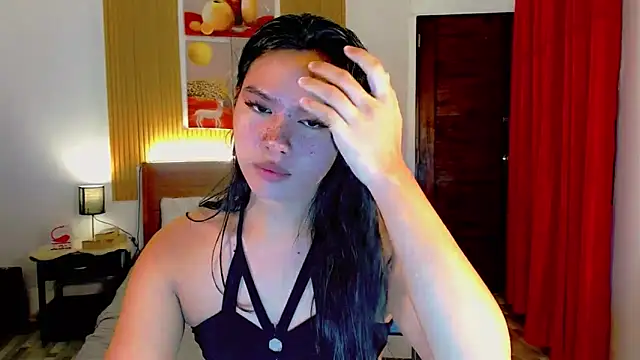 fallinLunaxX online show from October 8, 12:47 pm