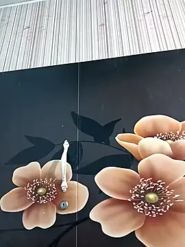 Snapshot of tulip-bae chatting on October 18, 12:57 am tulip-bae online show from October 18, 12:57 am