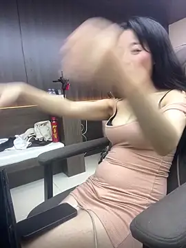 yourkeer online show from October 13, 11:54 am