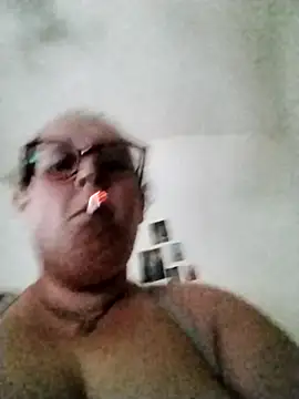 Ojitosclaros191 online show from October 2, 2:13 pm