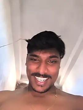 Snapshot of honestbbadboy chatting on November 2, 8:28 am honestbbadboy online show from November 2, 8:28 am